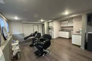 1326 SW 12th Ave, Portland, OR 97201 - Photo 9