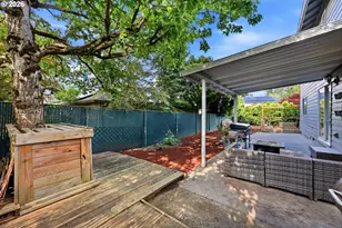 4063 NE 11th Way, Gresham, OR 97030 - Photo 27