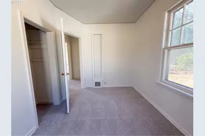 4815 SE 99th Ave, Portland, OR 97266 - Photo 11