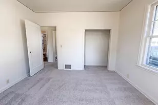 4815 SE 99th Ave, Portland, OR 97266 - Photo 3
