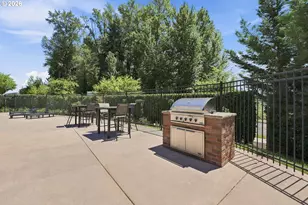 17051 SW Appledale Rd, Beaverton, OR 97007 - Photo 31