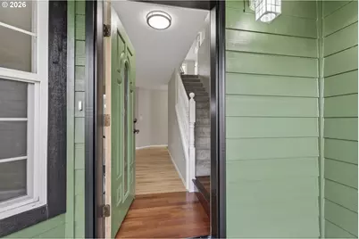 719 NW 21st St, Battle Ground, WA 98604 - Photo 5