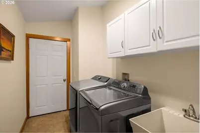 1742 22nd St, Hood River, OR 97031 - Photo 29