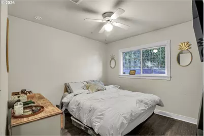 11446 NE San Rafael St, Portland, OR 97220 - Photo 29