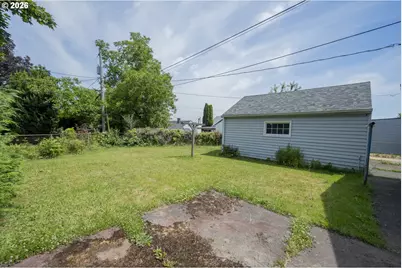 11425 NE Shaver St, Portland, OR 97220 - Photo 23