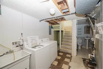 11425 NE Shaver St, Portland, OR 97220 - Photo 21