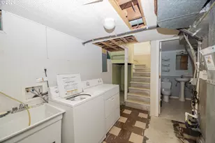 11425 NE Shaver St, Portland, OR 97220 - Photo 21