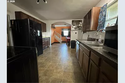 254 S Vernonia Rd, Saint Helens, OR 97051 - Photo 11