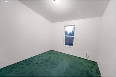 2703 J St, Springfield, OR 97477 - Photo 17