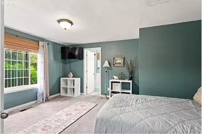 205 NW Lancer St, Lincoln City, OR 97367 - Photo 9