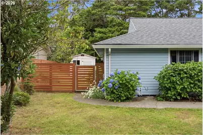 205 NW Lancer St, Lincoln City, OR 97367 - Photo 3