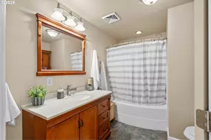 647 E Hurlburt Ave, Hermiston, OR 97838 - Photo 17