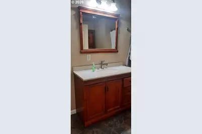 647 E Hurlburt Ave, Hermiston, OR 97838 - Photo 13