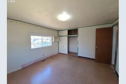 1439 Union Ave, North Bend, OR 97459 - Photo 11