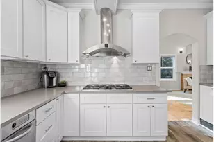 1875 N Teakwood Cir, Canby, OR 97013 - Photo 11