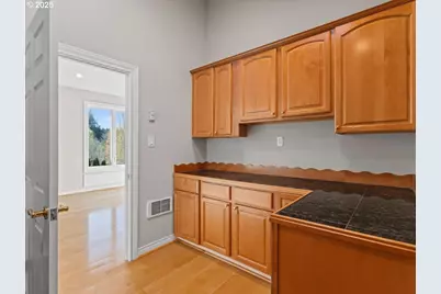 1875 N Teakwood Cir, Canby, OR 97013 - Photo 37