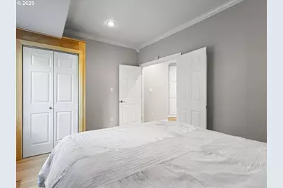 1875 N Teakwood Cir, Canby, OR 97013 - Photo 17