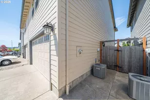 1657 SE Barberry Ave, Dallas, OR 97338 - Photo 7