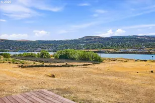 574 Sunridge Ave, Dallesport, WA 98617 - Photo 31