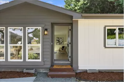 574 Sunridge Ave, Dallesport, WA 98617 - Photo 3