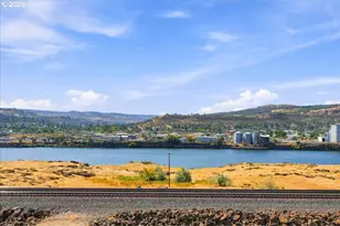 574 Sunridge Ave, Dallesport, WA 98617 - Photo 29