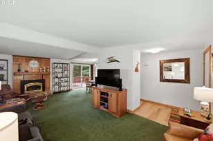 1623 Lincoln St, North Bend, OR 97459 - Photo 5