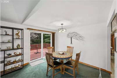 1623 Lincoln St, North Bend, OR 97459 - Photo 7