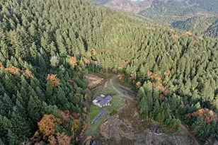 2150 Bridge Ln, Wolf Creek, OR 97497 - Photo 11