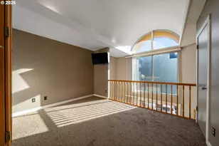 847 SW Broadway Dr, Portland, OR 97201 - Photo 19