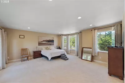 2270 Hayes St, North Bend, OR 97459 - Photo 29