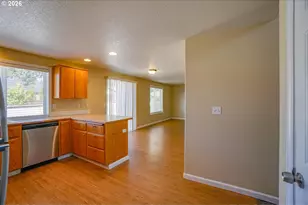 1122 NW 148th Cir, Vancouver, WA 98685 - Photo 11