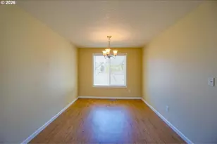 1122 NW 148th Cir, Vancouver, WA 98685 - Photo 9