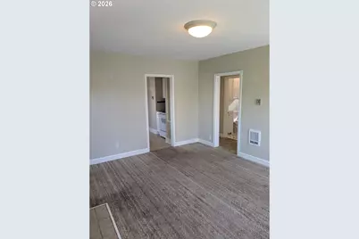 2715 Grant St, Vancouver, WA 98660 - Photo 15