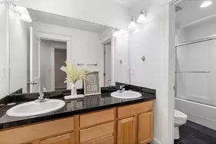 214 N 18th St, Hood River, OR 97031 - Photo 27
