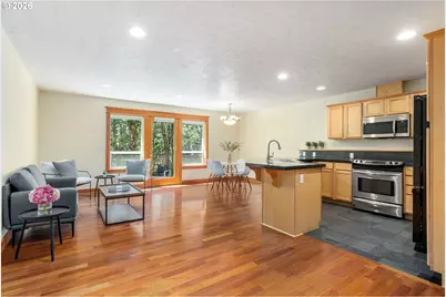 214 N 18th St, Hood River, OR 97031 - Photo 7