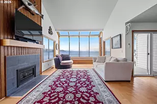 765 5th Ave, Hammond, OR 97121 - Photo 11