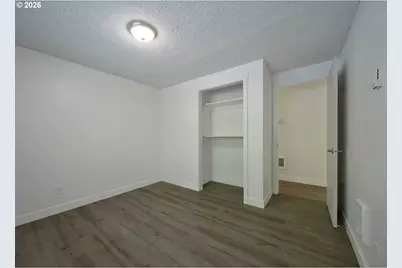 209 Sunset Dr, Longview, WA 98632 - Photo 9