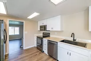 2573 Kalmia St, Sweet Home, OR 97386 - Photo 9