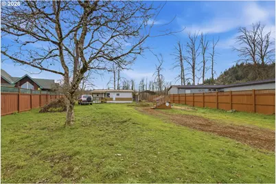 2080 Harbor Dr, Springfield, OR 97477 - Photo 1