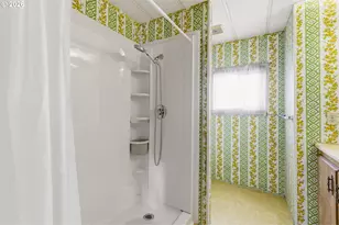 2080 Harbor Dr, Springfield, OR 97477 - Photo 21