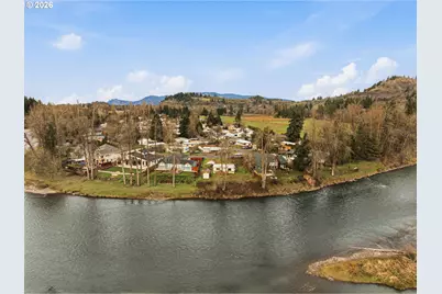 2080 Harbor Dr, Springfield, OR 97477 - Photo 7