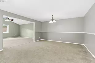 11521 NE 29th St, Vancouver, WA 98682 - Photo 9