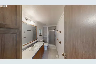 17360 Mountain Dr, Brookings, OR 97415 - Photo 17