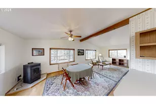 17360 Mountain Dr, Brookings, OR 97415 - Photo 13