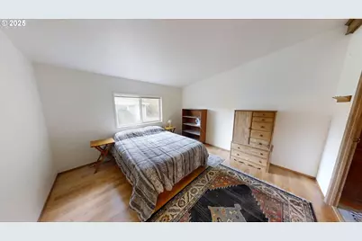 17360 Mountain Dr, Brookings, OR 97415 - Photo 17