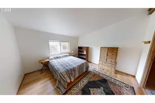 17360 Mountain Dr, Brookings, OR 97415 - Photo 17