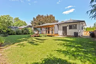 363 9th St, Washougal, WA 98671 - Photo 33