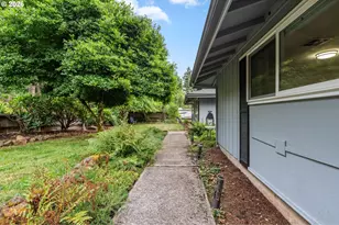 88100 Tiki Ln, Springfield, OR 97478 - Photo 5