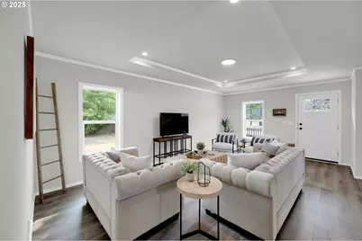 48113 Commercial St, Oakridge, OR 97463 - Photo 3