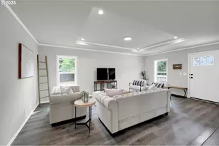 48113 Commercial St, Oakridge, OR 97463 - Photo 5